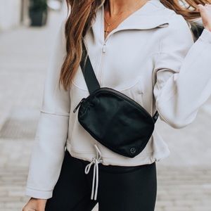 NWT. Lululemon everywhere belt bag